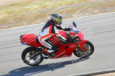 media/Feb-05-2023-Classic Track Day (Sun) [[c35aca4a42]]/Group 3/session 1 turn 9/